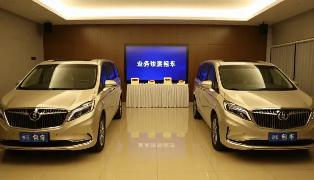 旅游服务如何通过优化出行建议提升用户体验